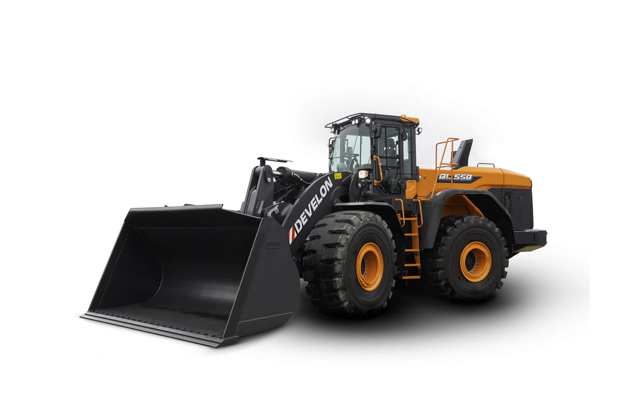 Фронтальный погрузчик Develon DL550